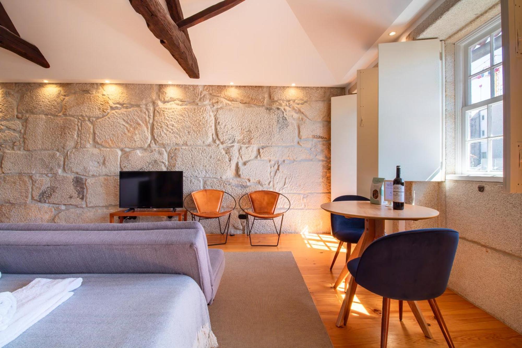 Lovelystay - Dirk Apartment - Almada 4º F Porto Eksteriør bilde